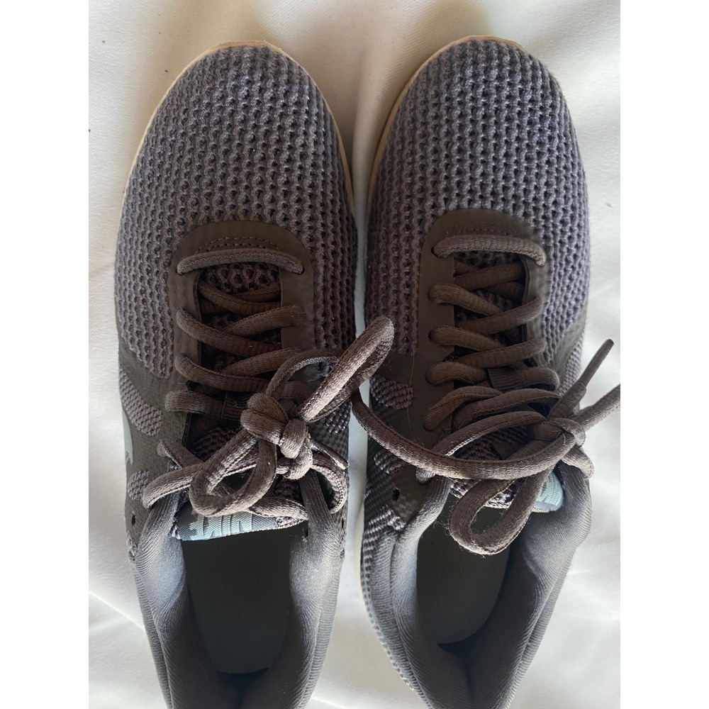 Nike Running‎ Shoes Lightweight Athletic Gray Sneaker Women's Size 6 Preown Nice - Picture 3 of 6